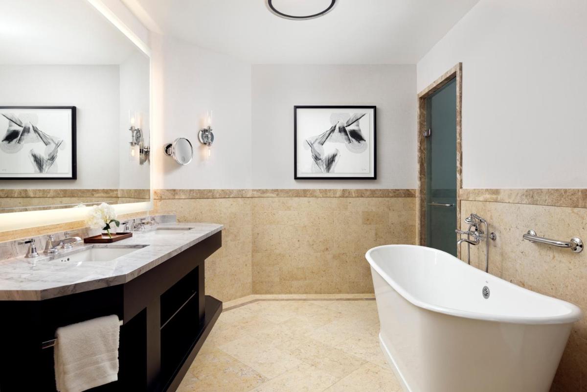 Four Seasons Resort Vail - Housity