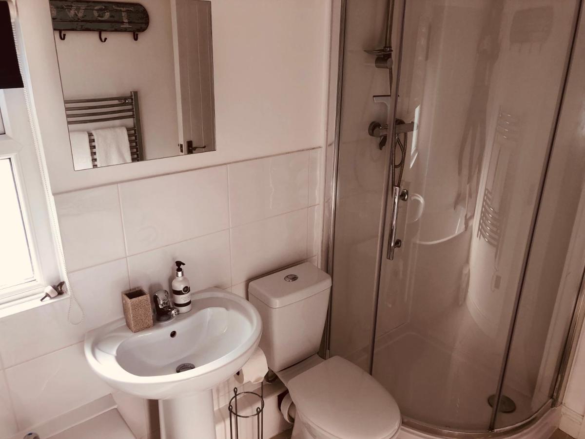 Bay House Lundy Port Isaac Apartment with Sea Views - Housity