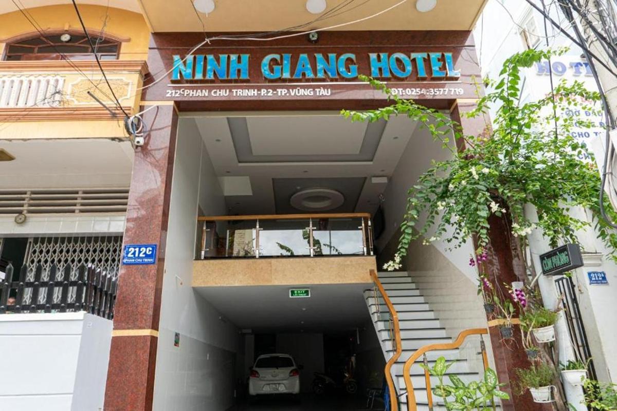 Suitetrails - Ninh Giang Hotel
