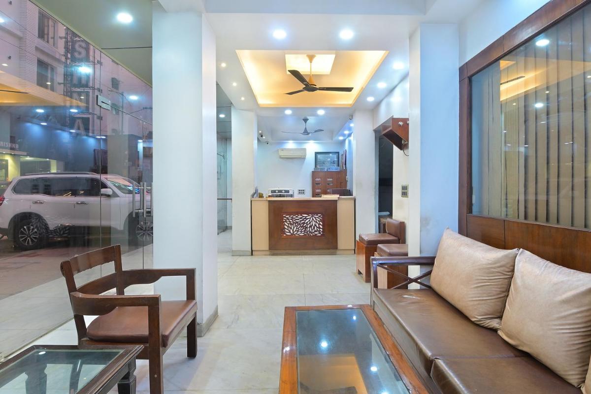Hotel Maharani Lodge - Housity