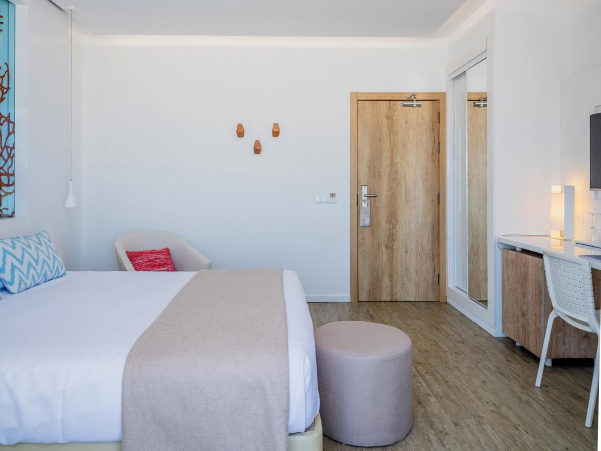 Cama o camas de una habitación en The Sea Hotel by Grupotel - Adults Only