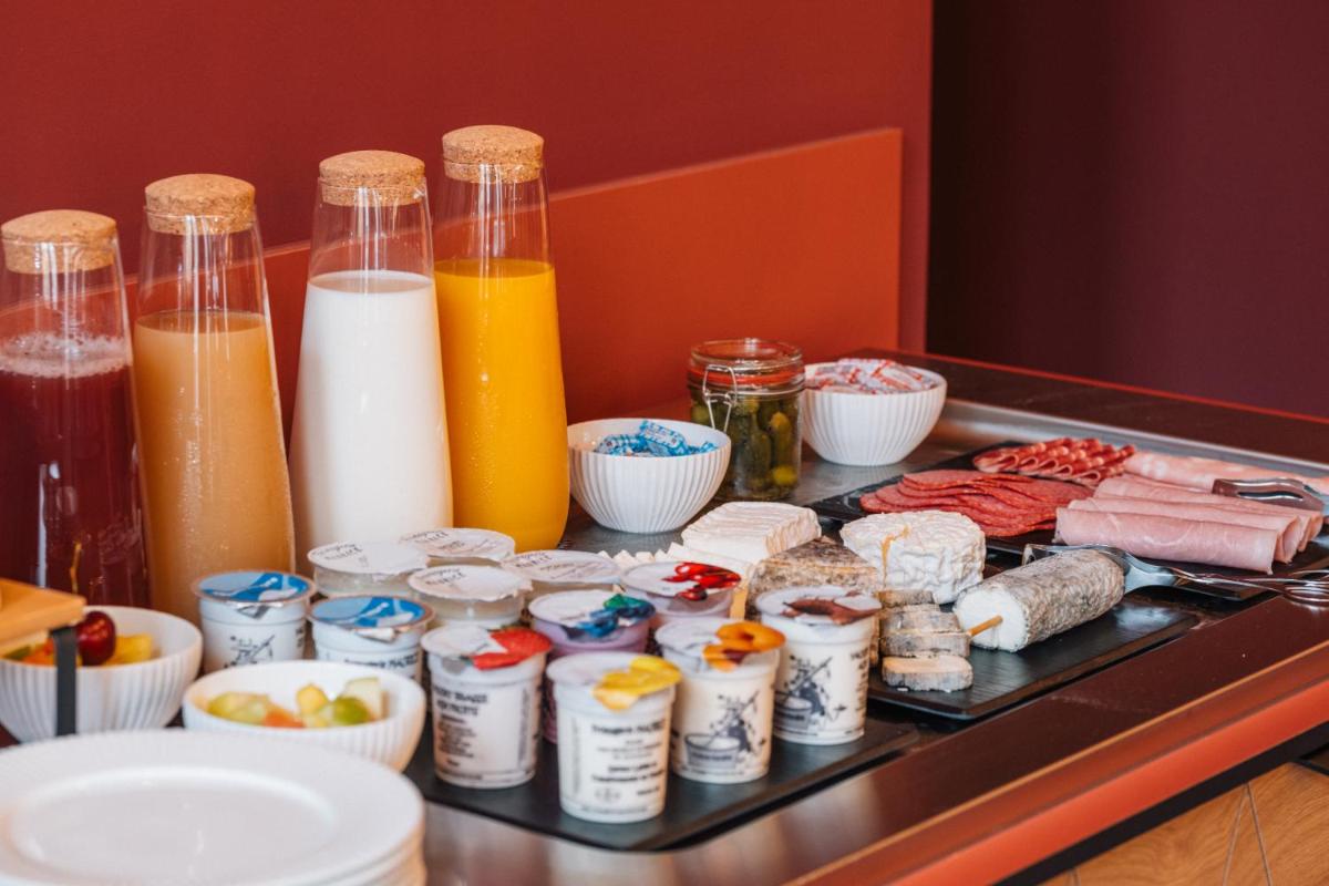 Nourriture dans l'hôtel ou à proximité