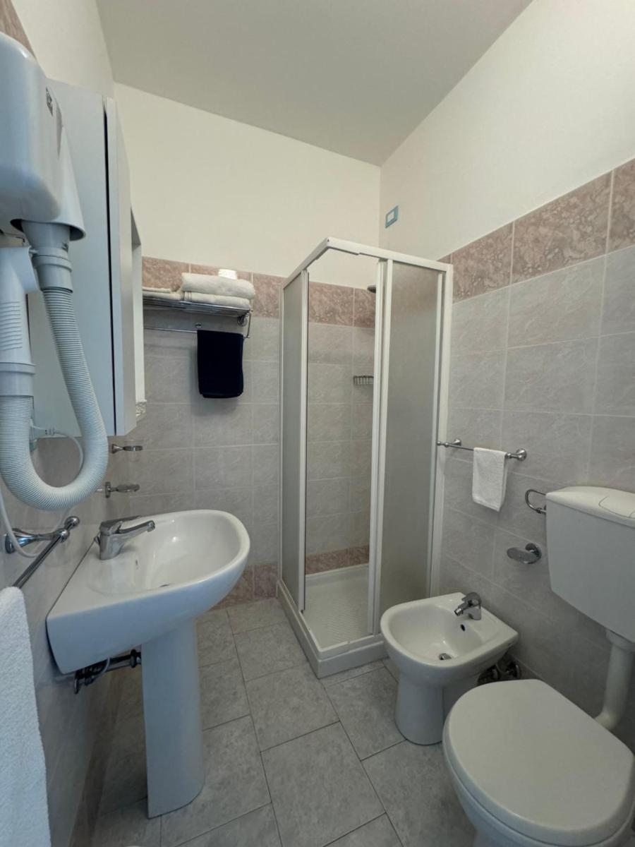 Hotel Bagno Stella Del Mare - Housity