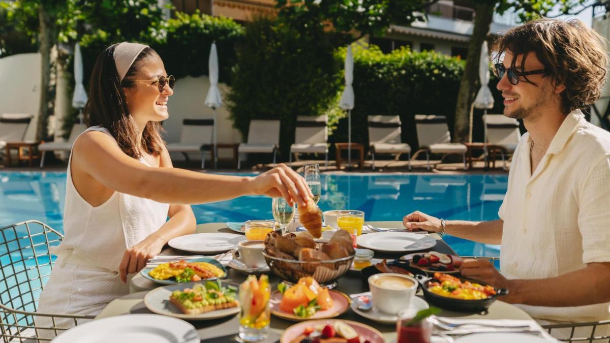 Boutique Hotel Sunstar Brissago am Lago Maggiore - Housity