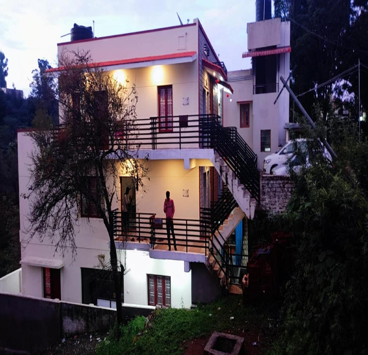 KB House Kodaikanal - Housity