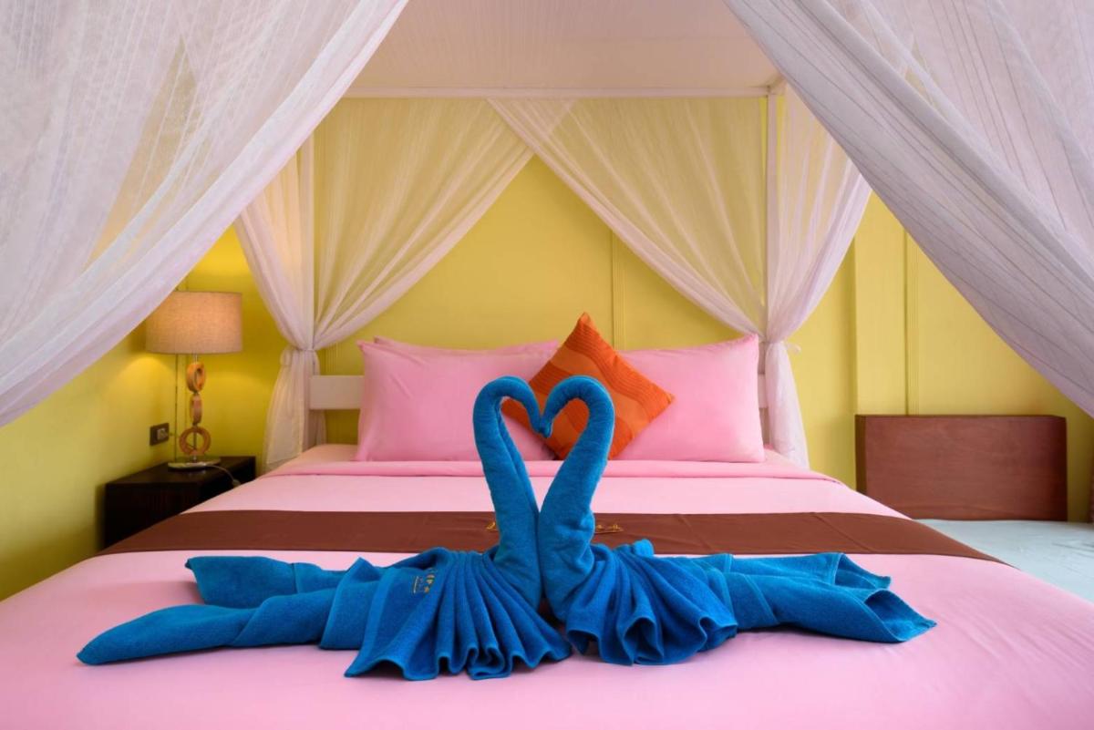 Lareena Resort Koh Larn Pattaya - Housity