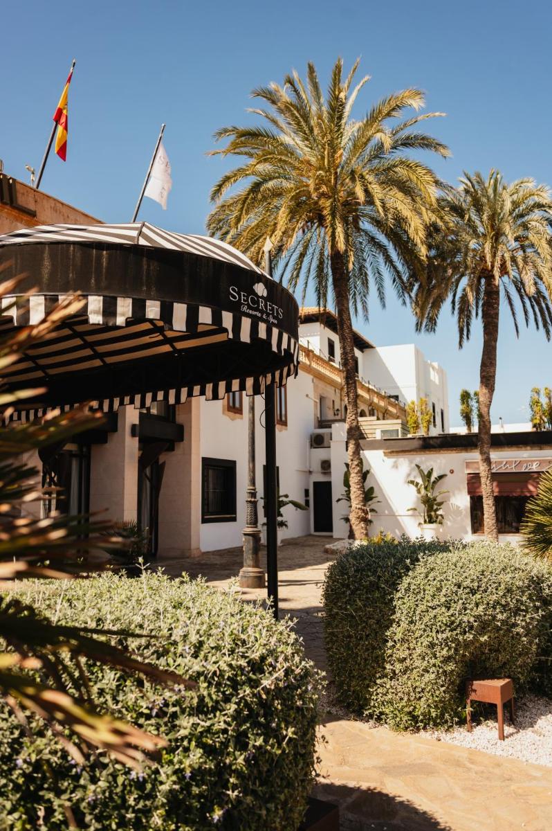 Jardín al aire libre en Secrets Mallorca Villamil Resort & Spa - Adults Only (+18)