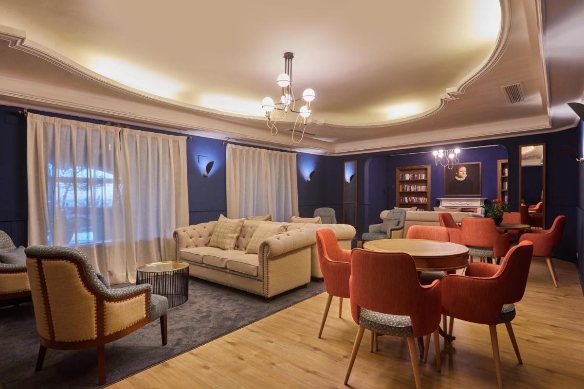 Zona de estar de Secrets Mallorca Villamil Resort & Spa - Adults Only (+18)