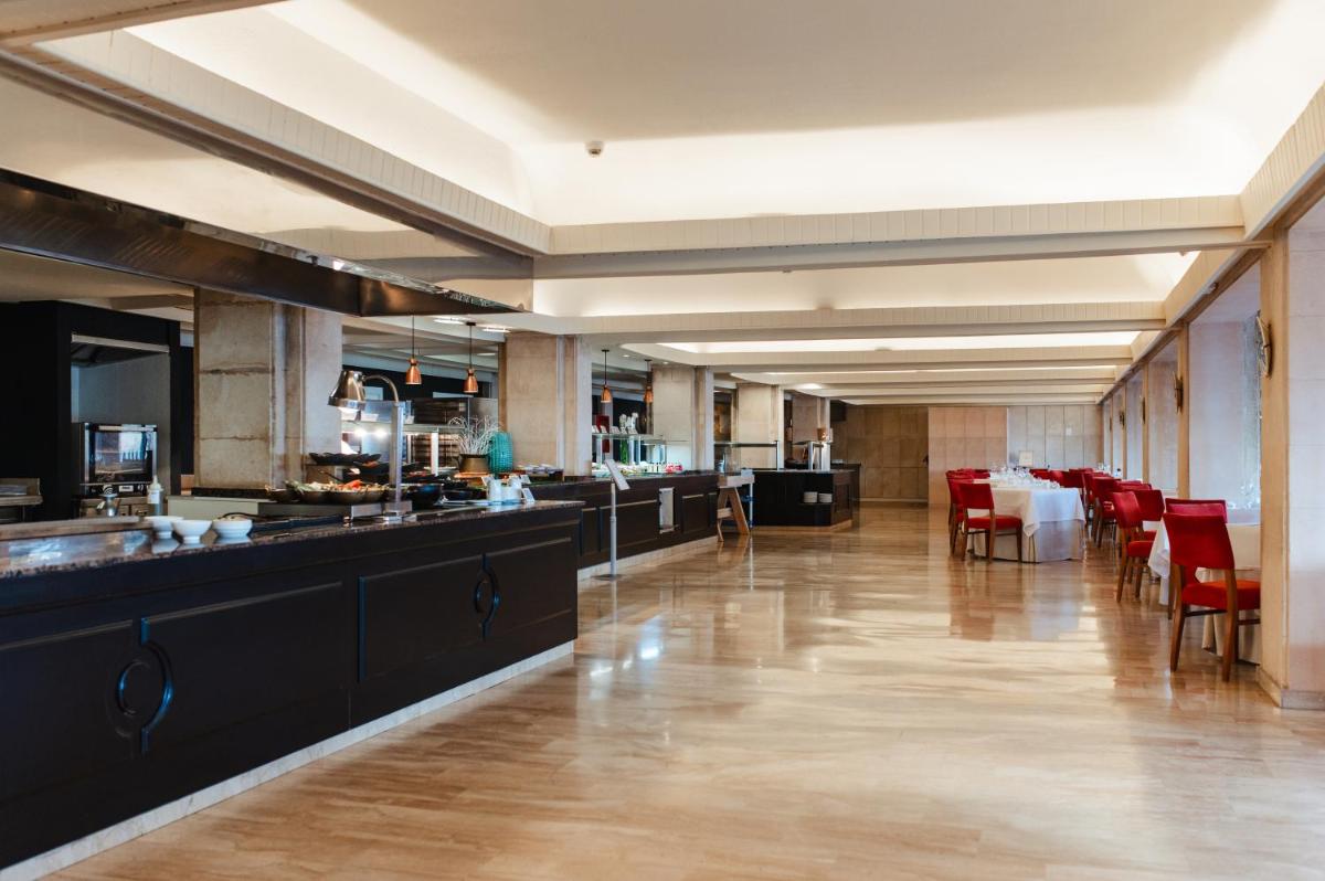 Zona de estar de Secrets Mallorca Villamil Resort & Spa - Adults Only (+18)
