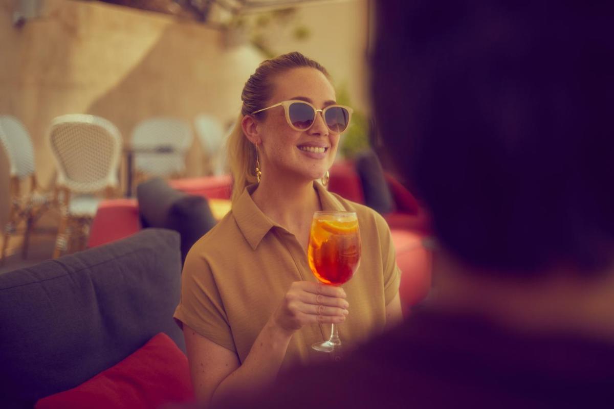 Clientes alojados en Secrets Mallorca Villamil Resort & Spa - Adults Only (+18)