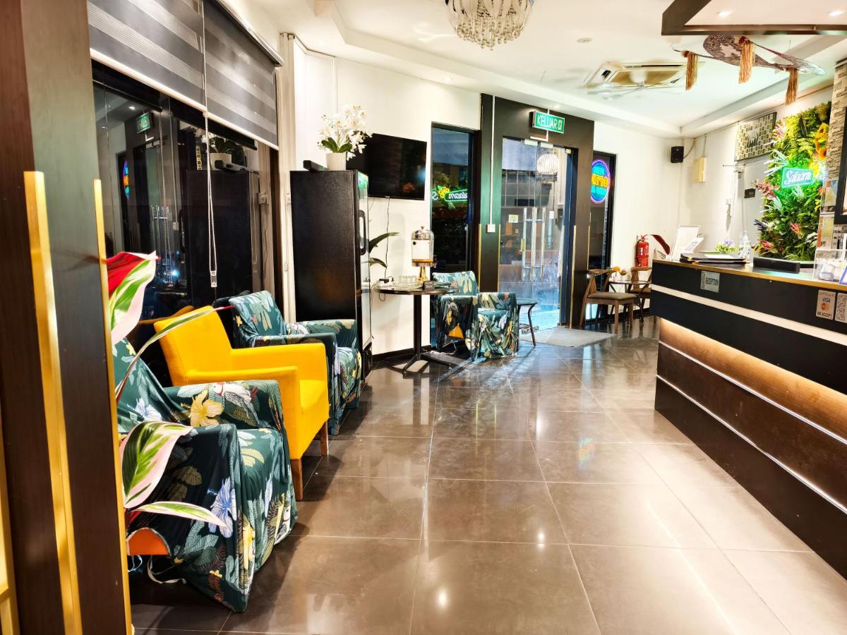 Salaam Suites Hotel - Housity