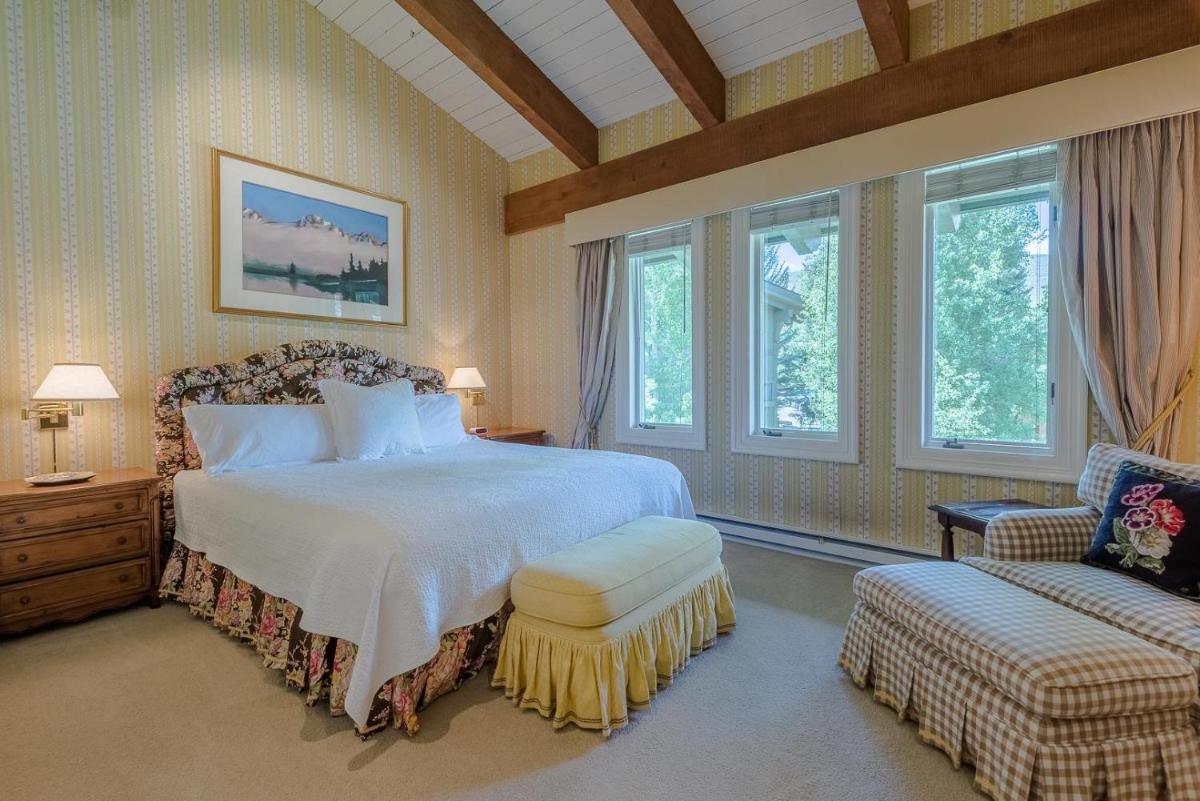 Lodge Apartment II Condo 886 - Housity