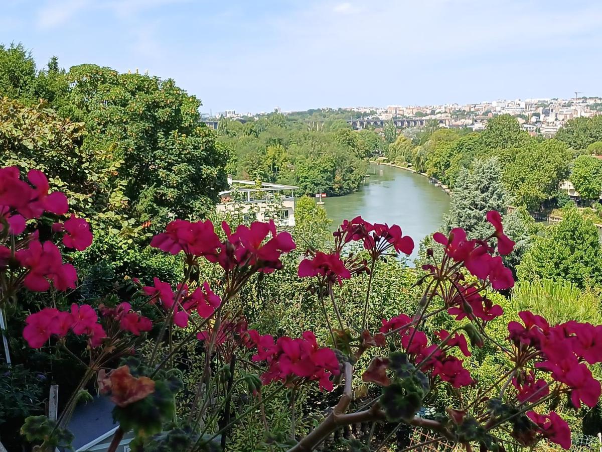 Paris with added zen - Housity