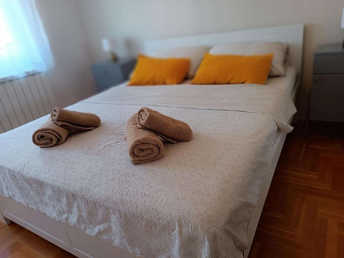 Top Center Apartment - Hizvo