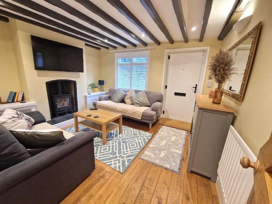 Stylish Little Bowden Retreat - Market Harborough - Housity