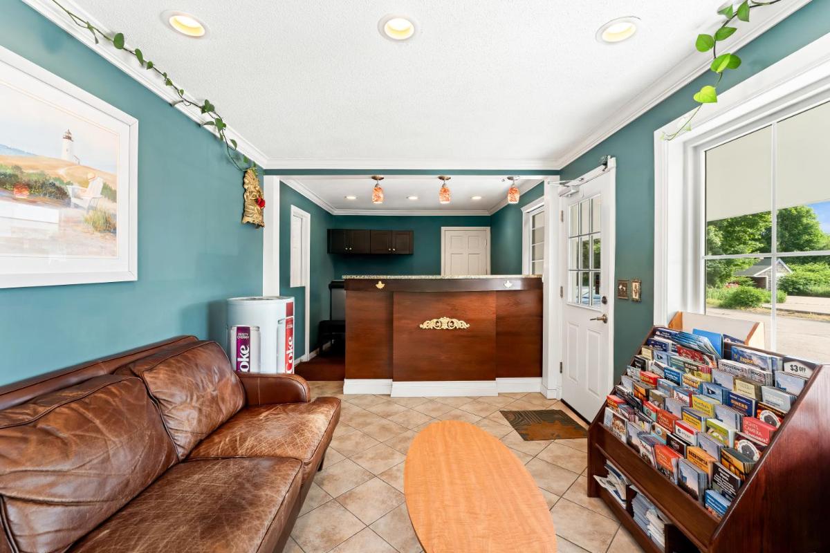 Americas Best Value Inn Stonington Mystic - Housity