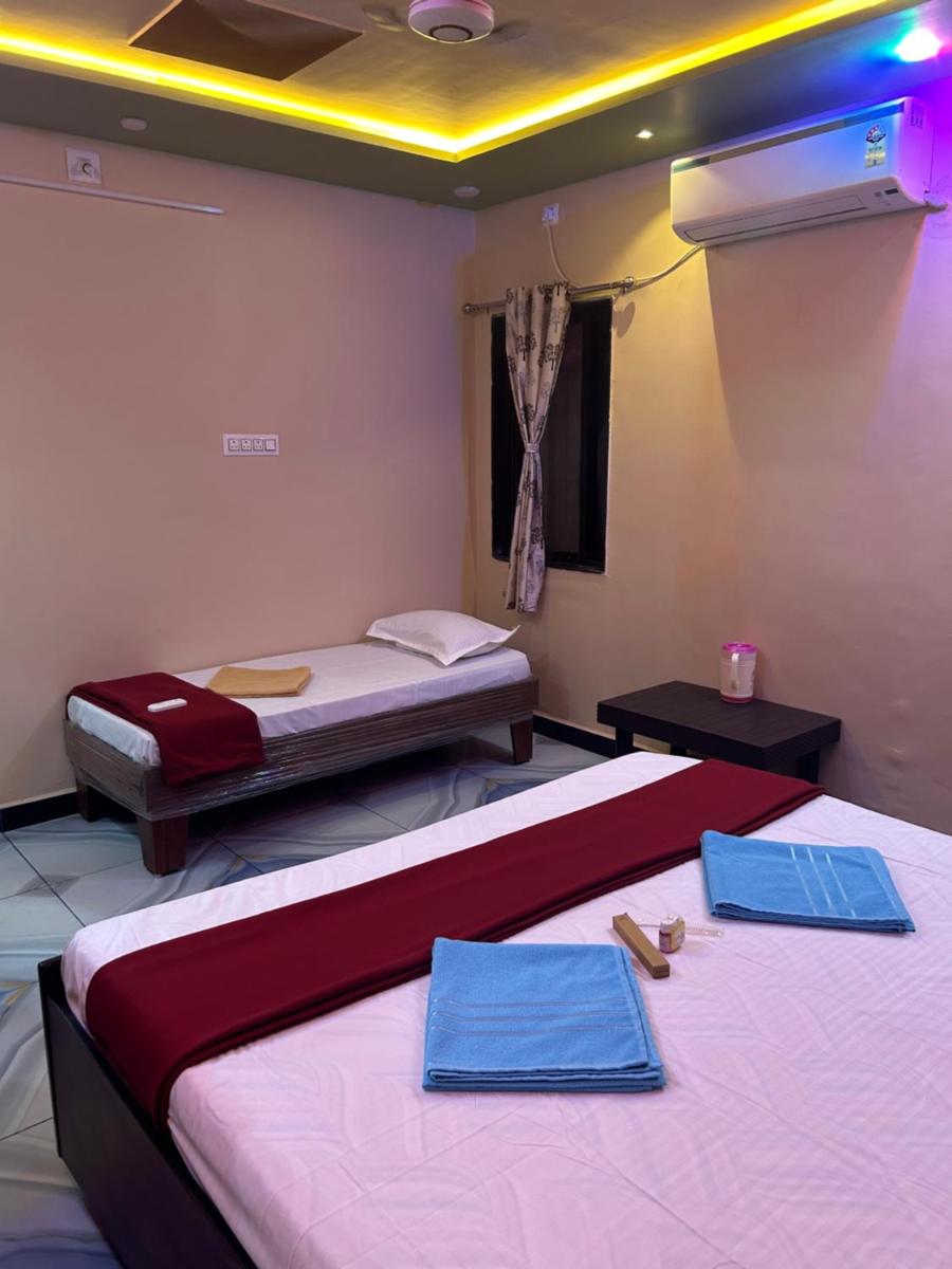 Shree Keshrinandan Homestay - Housity