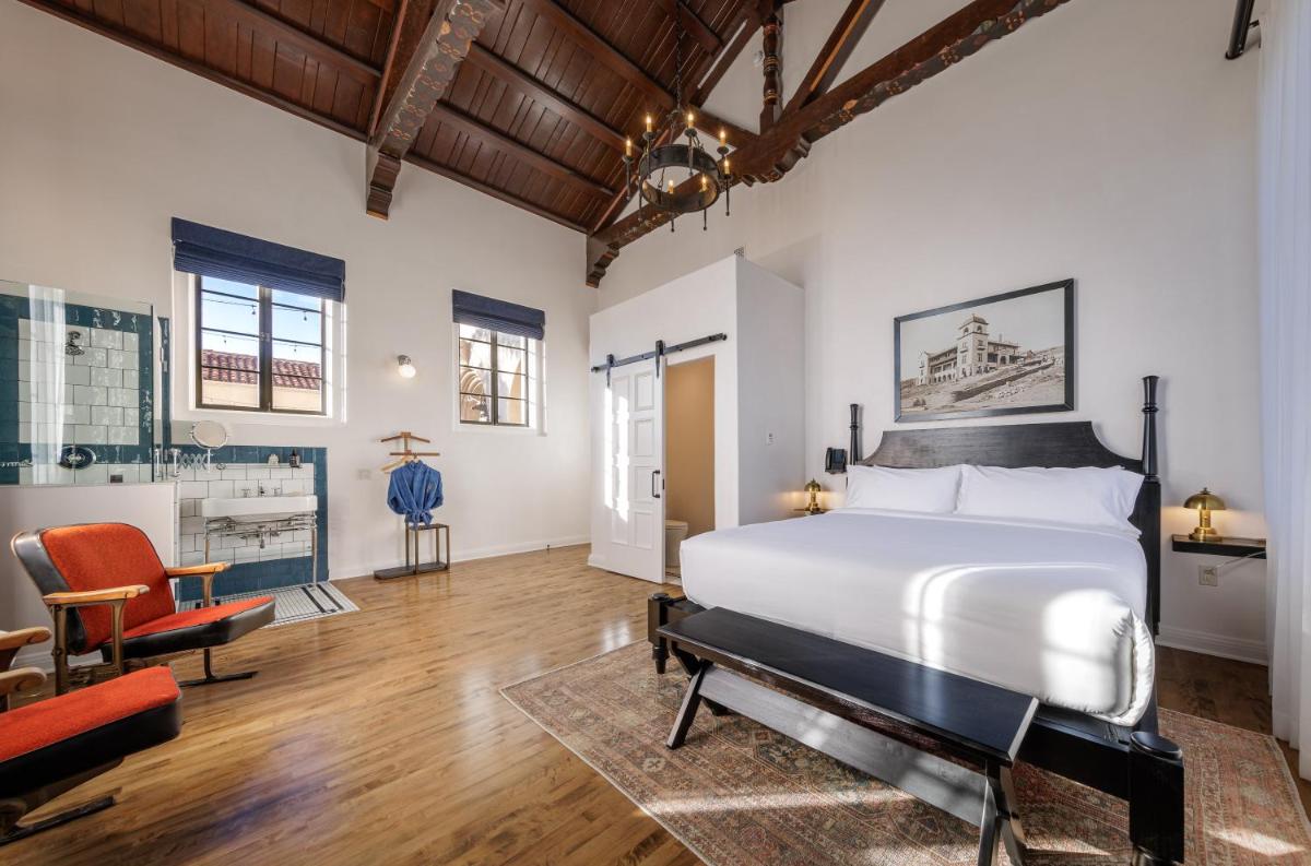 Hotel San Buena - Housity