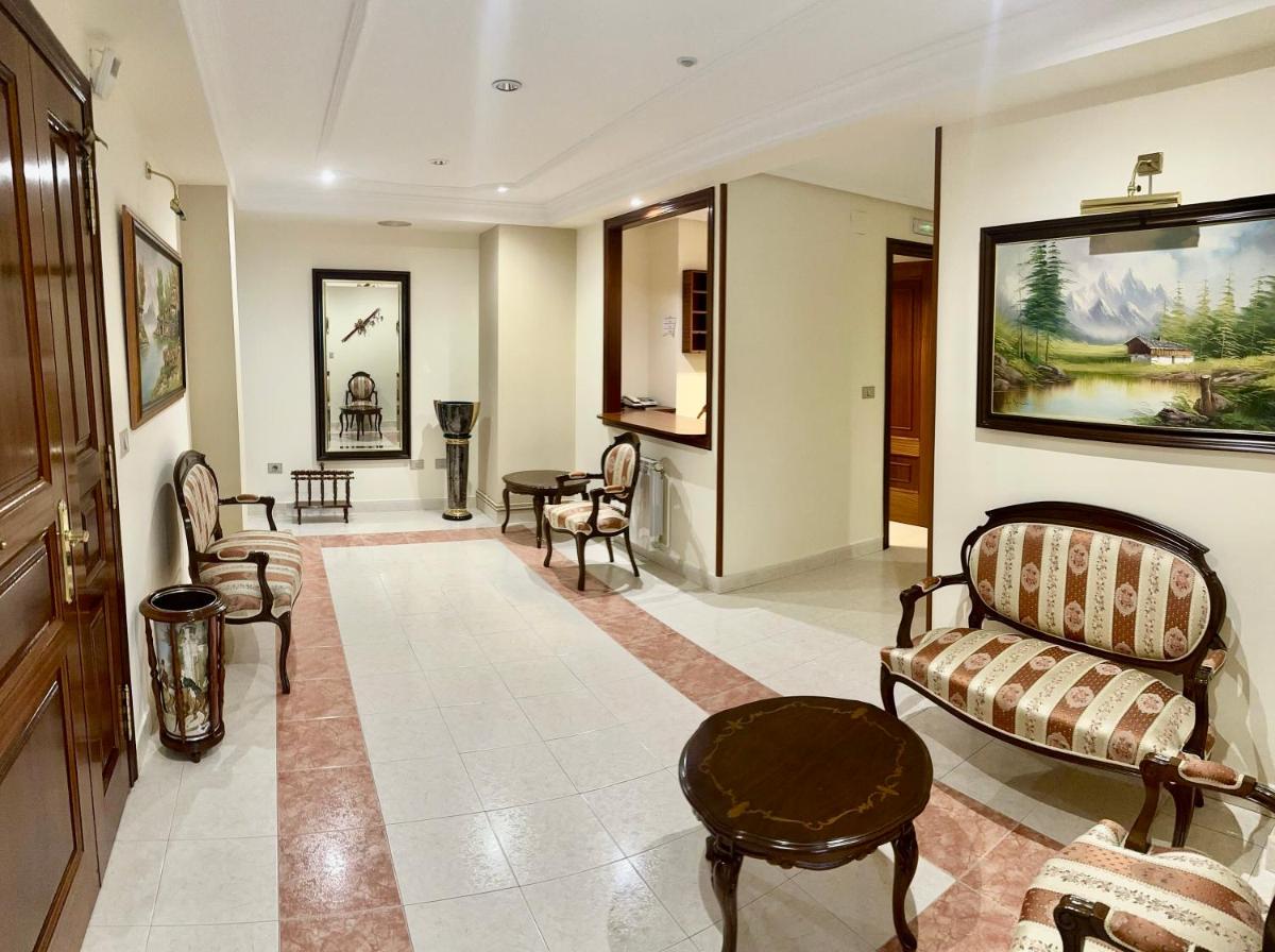 Hostal La Cubana - Housity