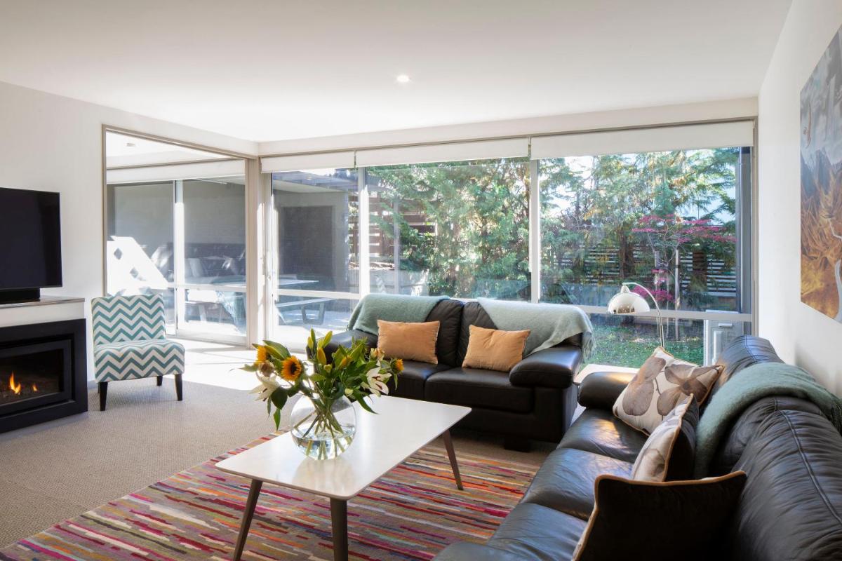22 Hallenstein Apartments by Staysouth - Housity