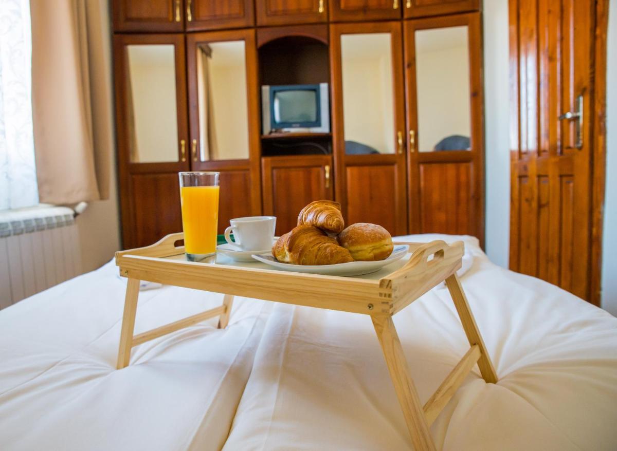 Pri Ani Guest House - Housity