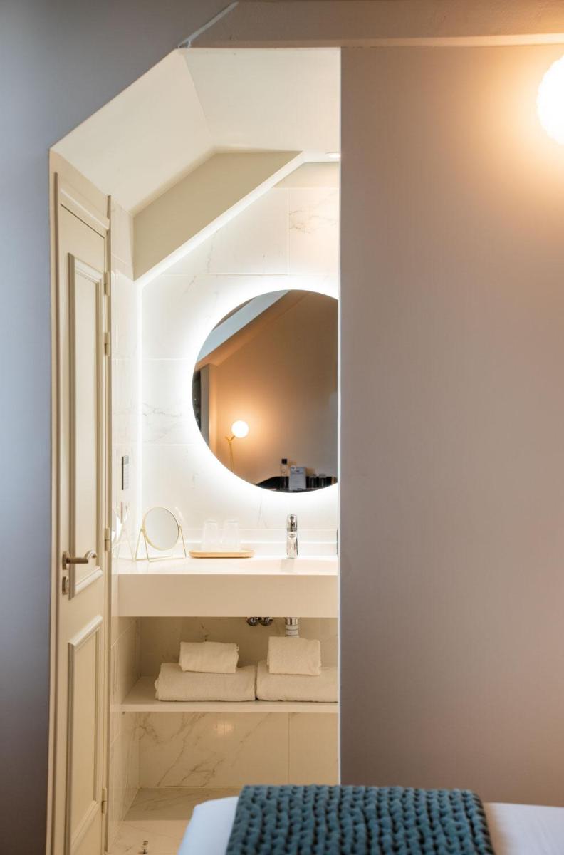 Photo de la galerie de l'établissement L'INVITATION AU VOYAGE - Hôtel & Spa, à Honfleur