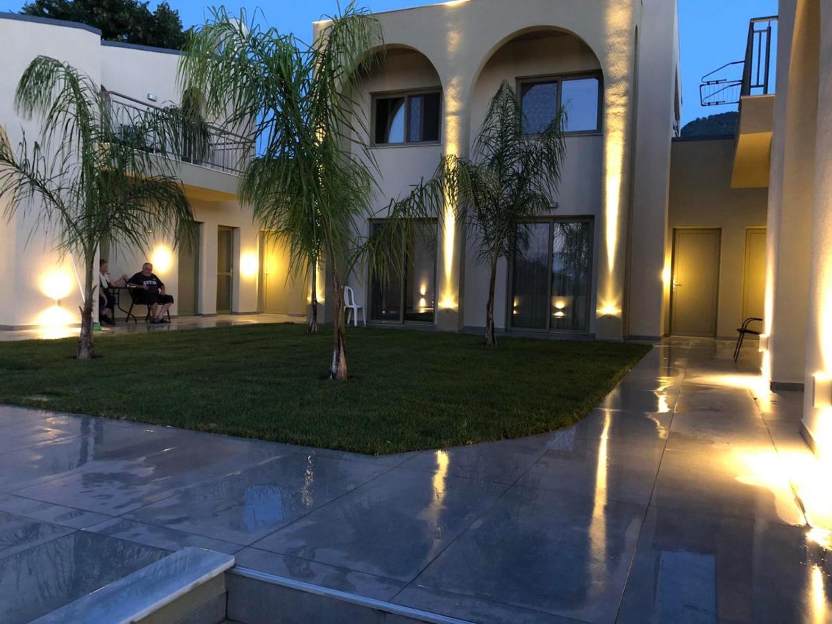Monk Luxury Apartments - Housity