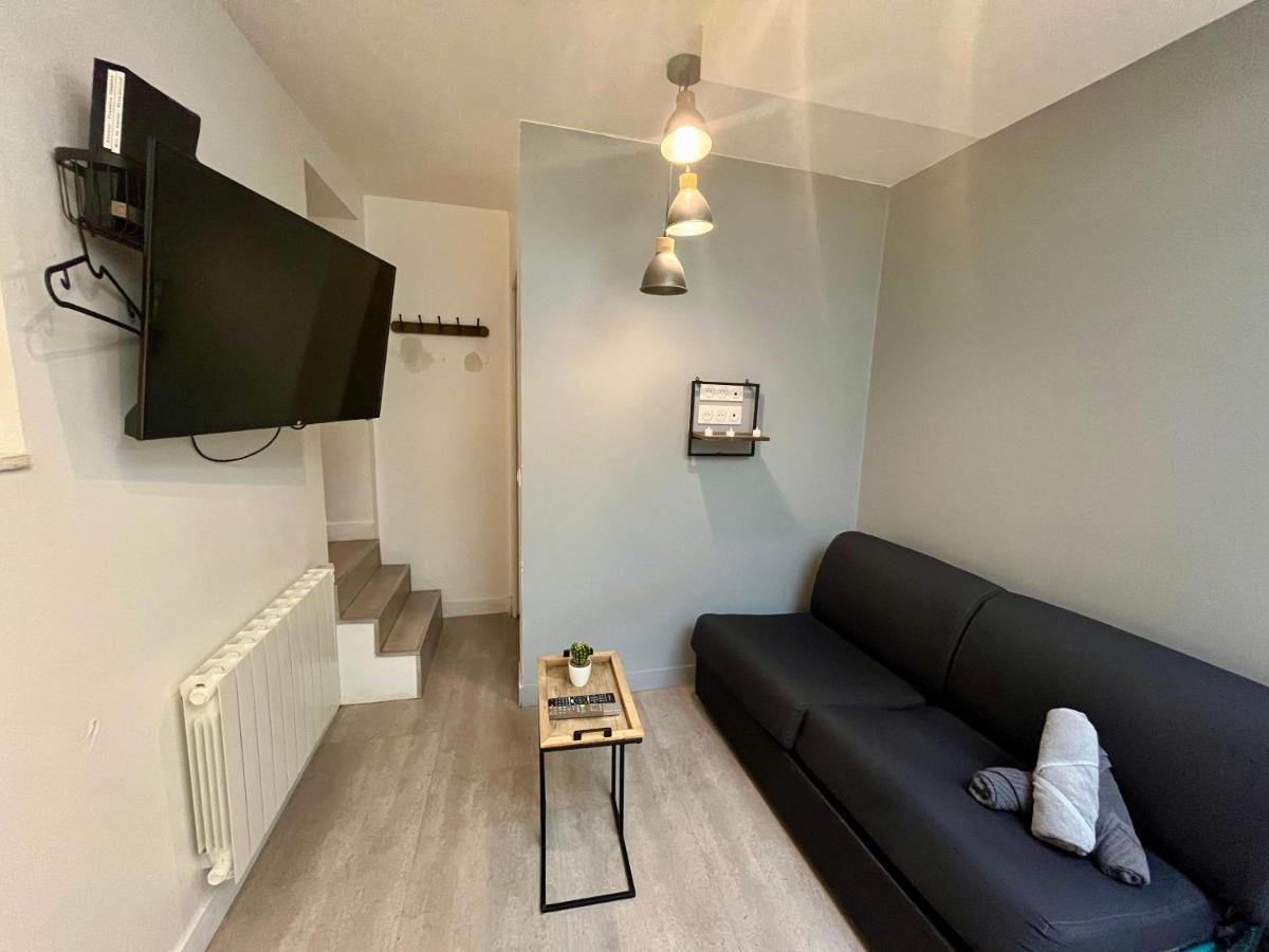 Escapade romantique - Jacuzzi et Parking privé - 002 - Housity