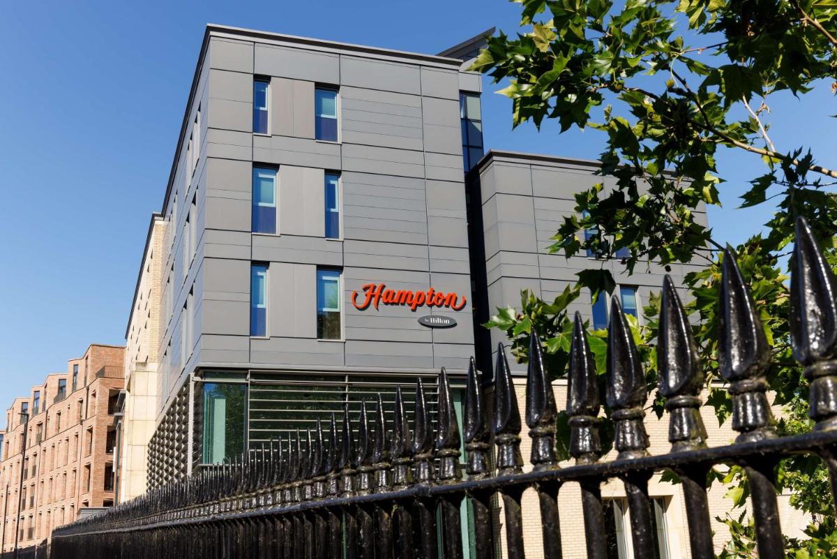 Hampton by Hilton York - Housity