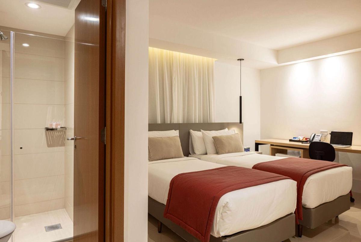 Ramada by Wyndham Brasilia Alvorada - Housity