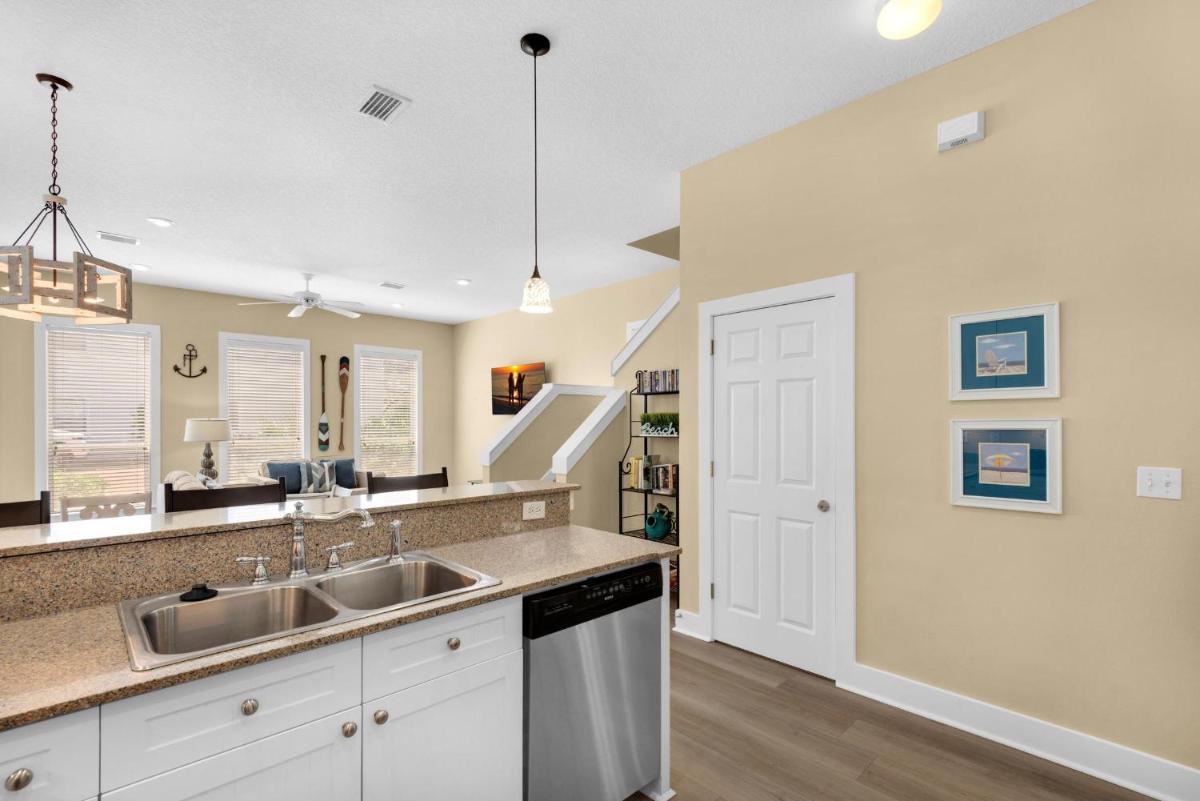 My Blue Heaven - Housity