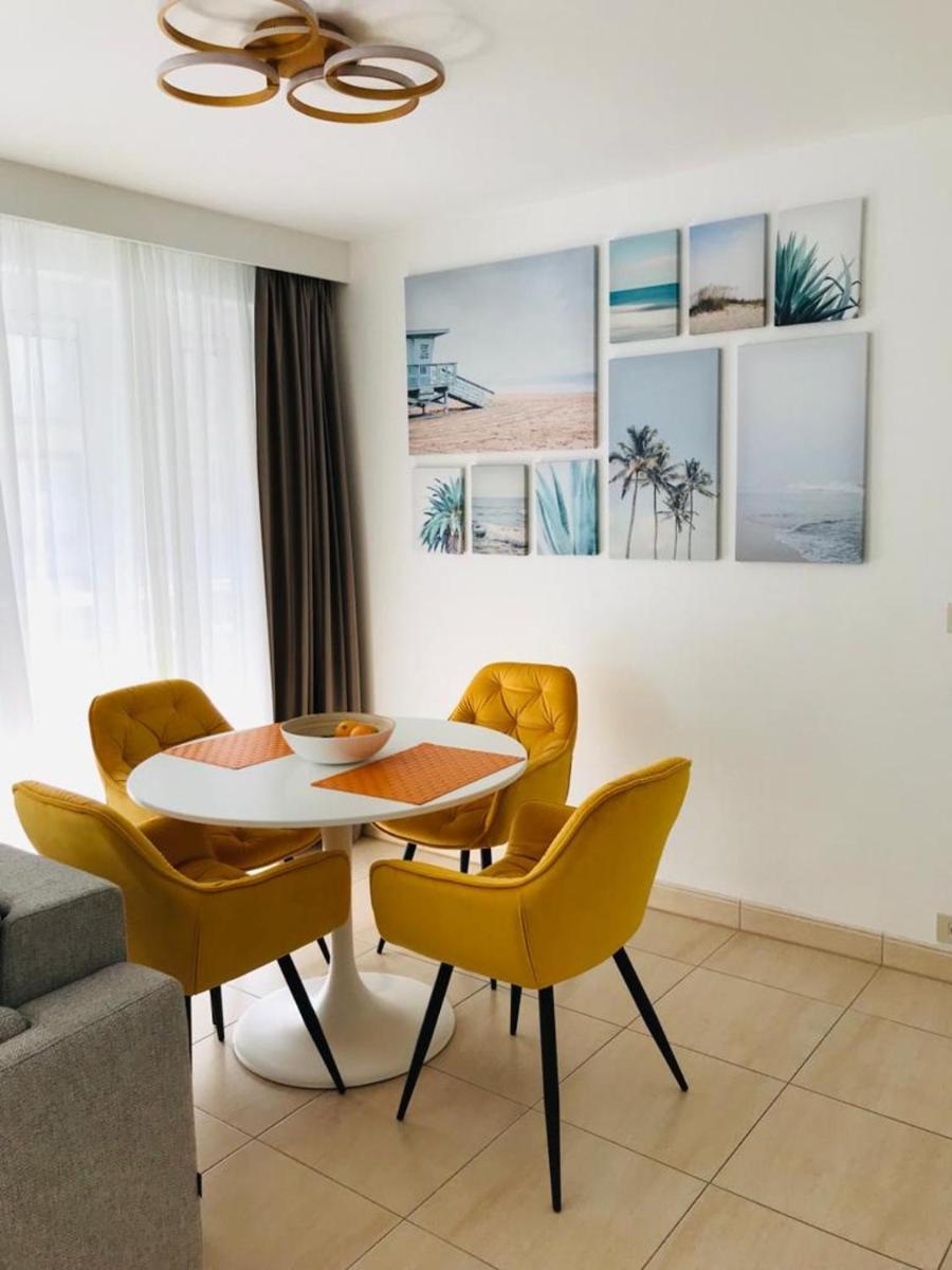Urbanstay Suites - Beachfront Apartment In Knokke - Housity