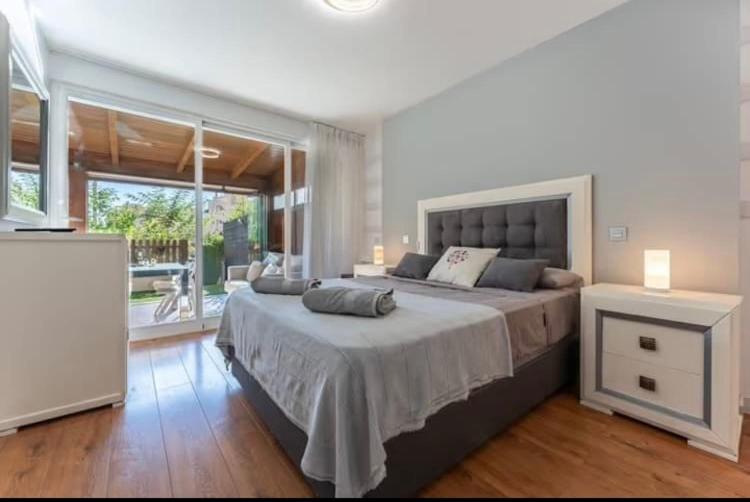 Playa de la luna - Housity