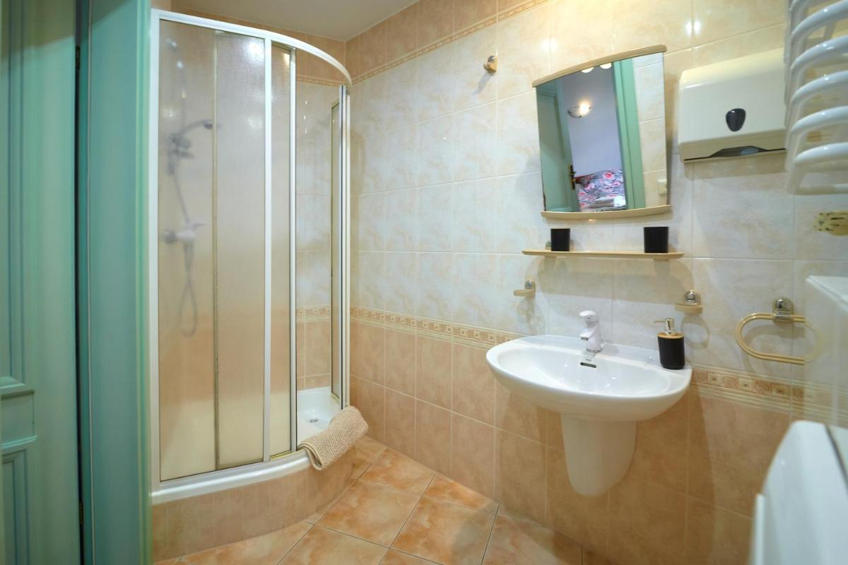 Villa Polka - Housity