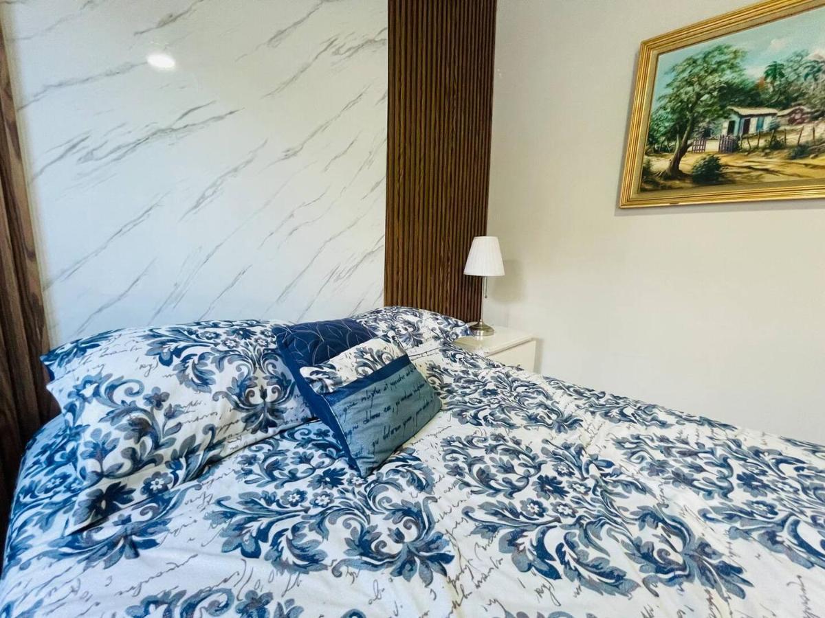 Tavalero Rooms - Housity