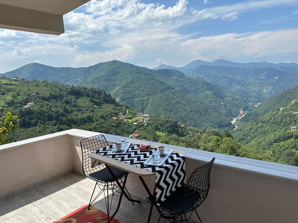 Özçelik Apart - Housity