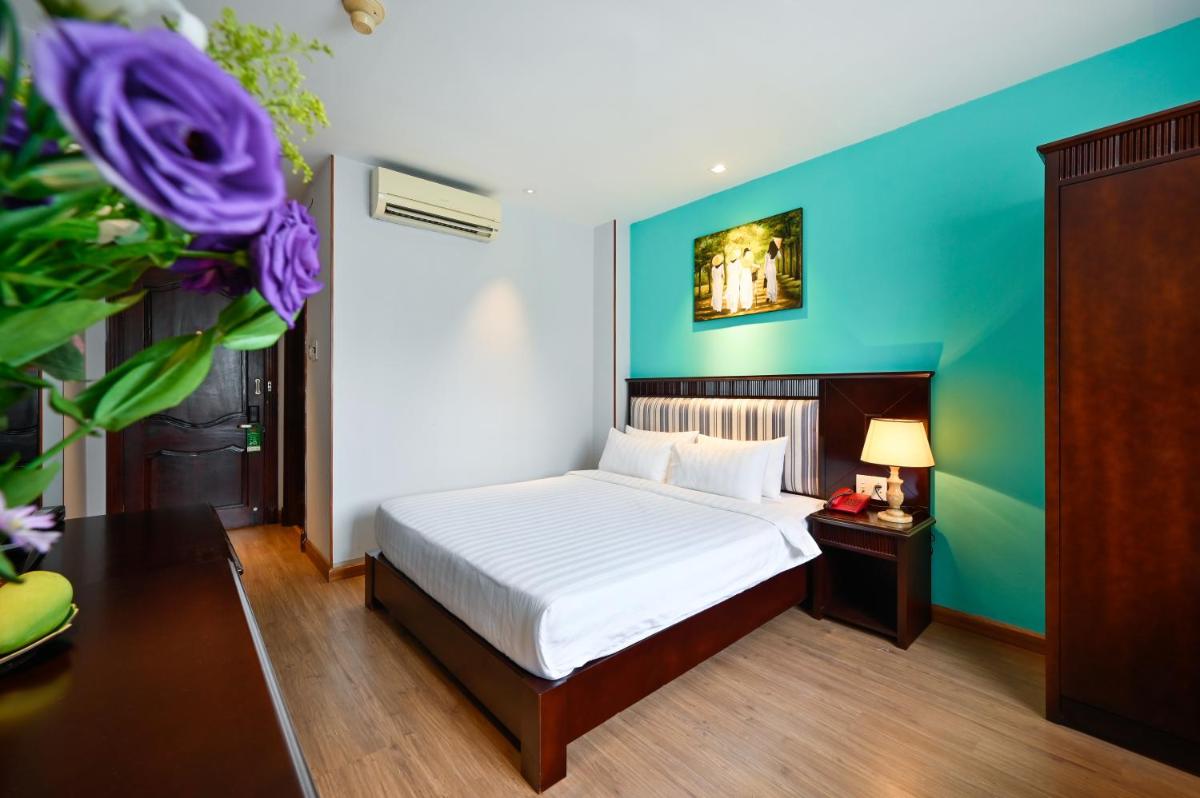 Suitetrails - CHERRY HOTEL & SPA- Japanese Town