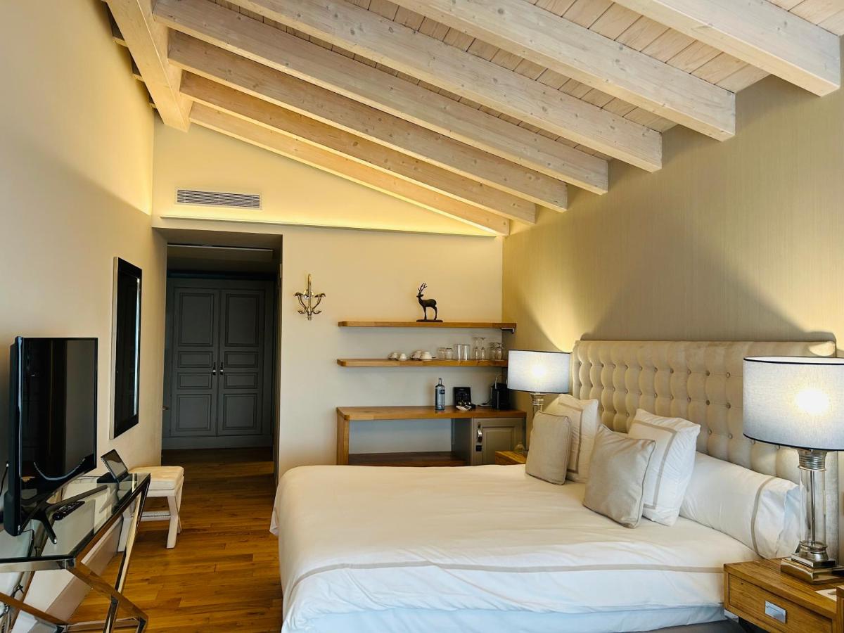 Cama o camas de una habitación en Puebloastur Eco Resort Hotel & Spa