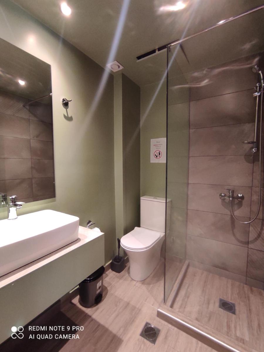 Iris House - Housity