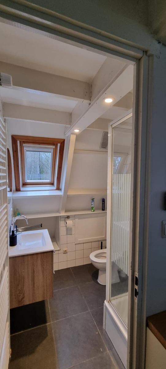 Gezellige bungalow met zwembad op het park - Housity