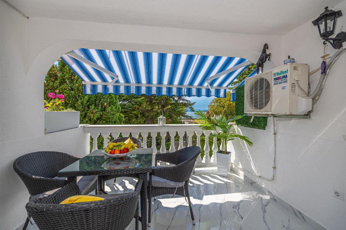 Villa Lara - Housity