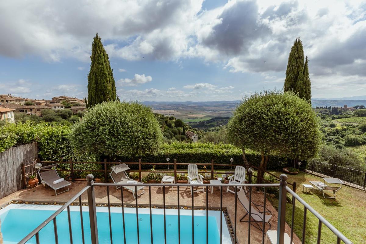 Hotel Vecchia Oliviera - Housity