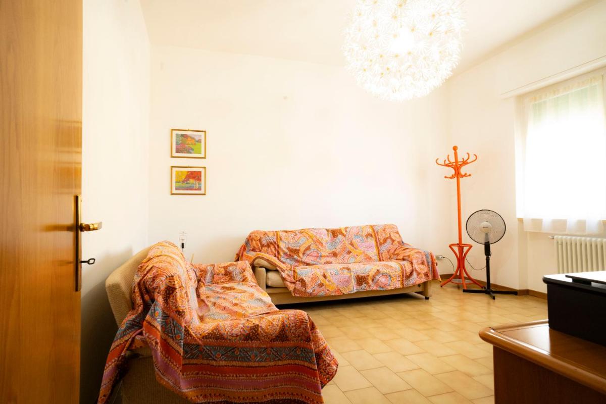 Ampio appartamento - Housity