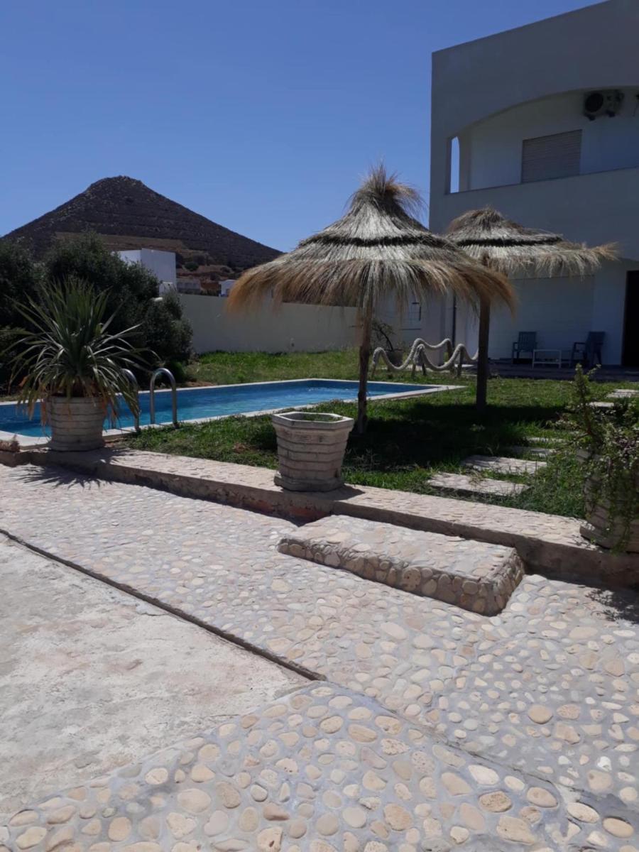 VILLA SOUNINE RAFRAF avec piscine - Housity