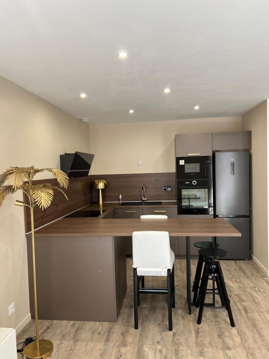 Les Capucins - Housity