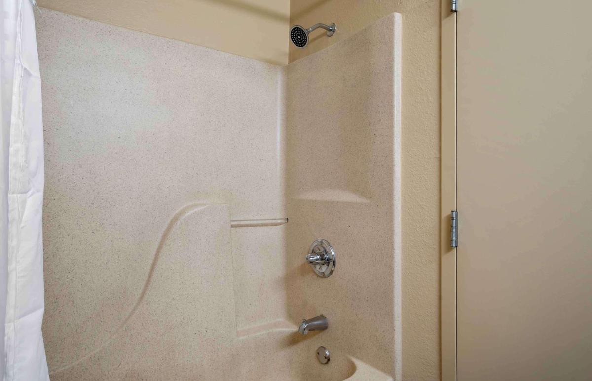 Extended Stay America Suites - Mobile - Spring Hill - Housity