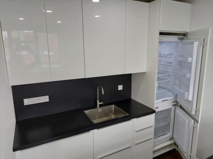 B&B Resslova - Housity