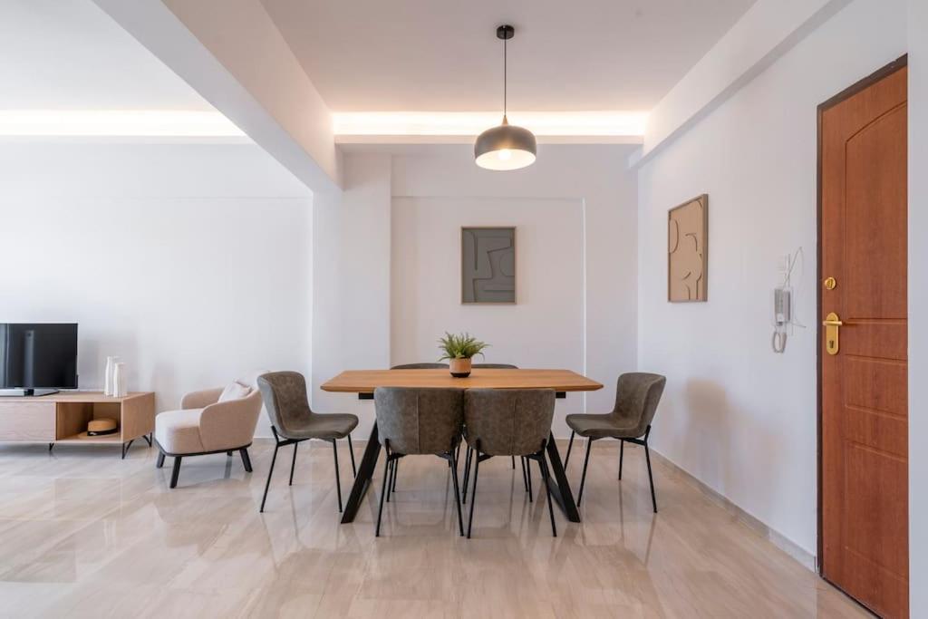 Athens Riviera 2BR Luxury Apartment - Housity