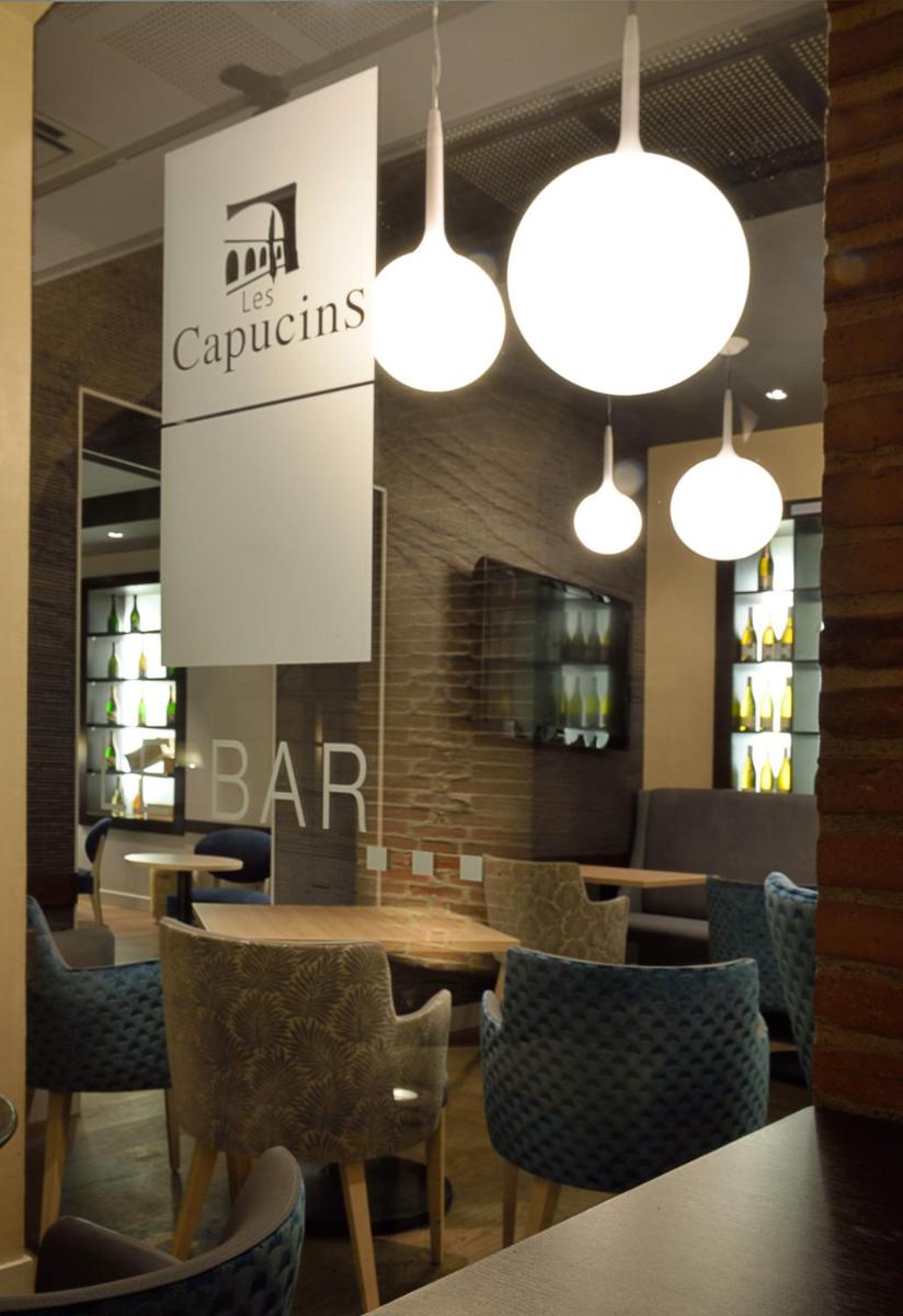 Restaurant ou autre lieu de restauration dans l'établissement Dali Hôtel Montauban