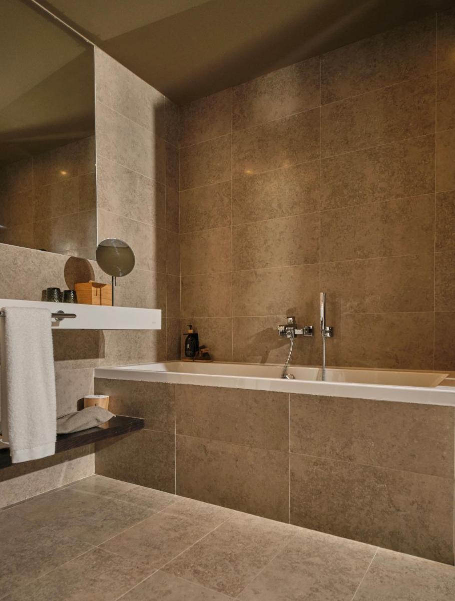 Un baño de Hotel Can Alomar